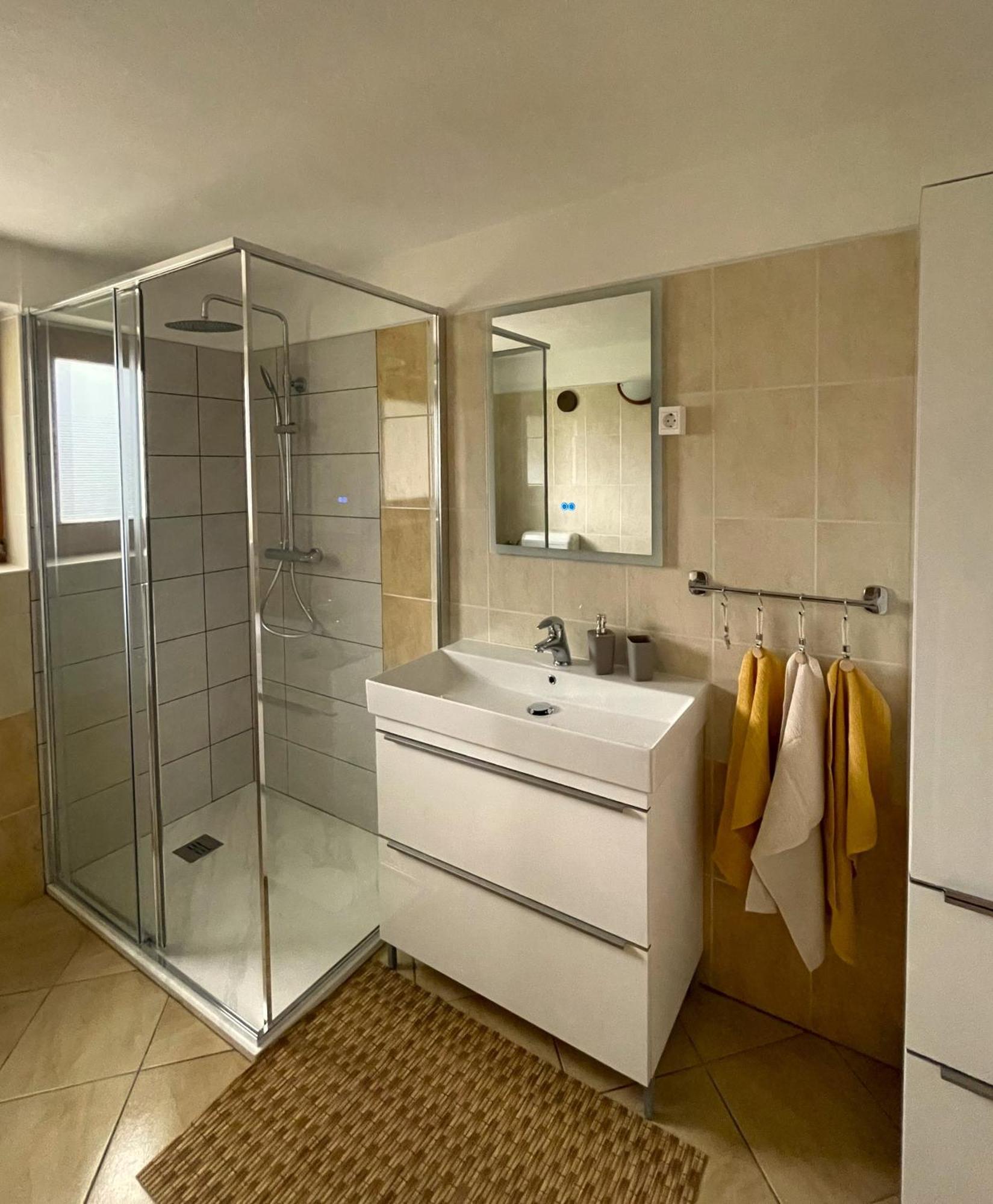 טולמין Apartma Savan מראה חיצוני תמונה